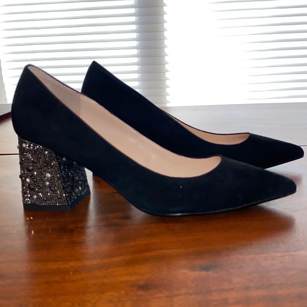 Betsy Johnson SB-Paige Black Suede pumps